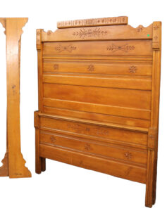  Lot 536 Antique chestnut Eastlake spoon carved high back bed, believed to be full size, with rails (complete)